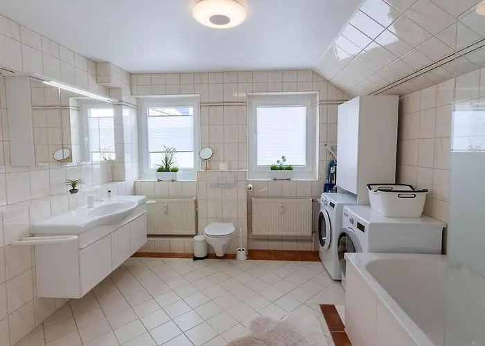 Bergloft Mit Balkon Браунлаге